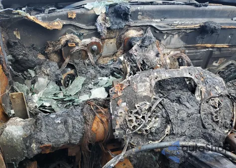 2020 Nissan Pathfinder S z USA, uszkodzony, nr VIN 5N1DR2AMXLC614895